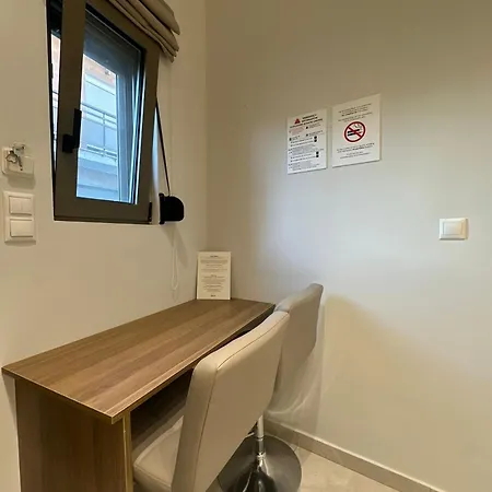 Modern Lofts In Rhodes With Parking - Equus - 3 Guests 아파트