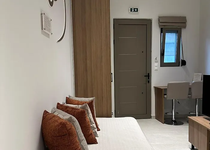 Modern Lofts In Rhodes With Parking - Equus - 3 Guests * أرخانجلوس