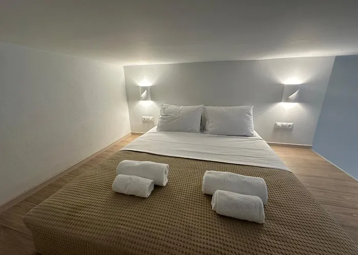 Modern Lofts In Rhodes With Parking - Equus - 3 Guests شقة